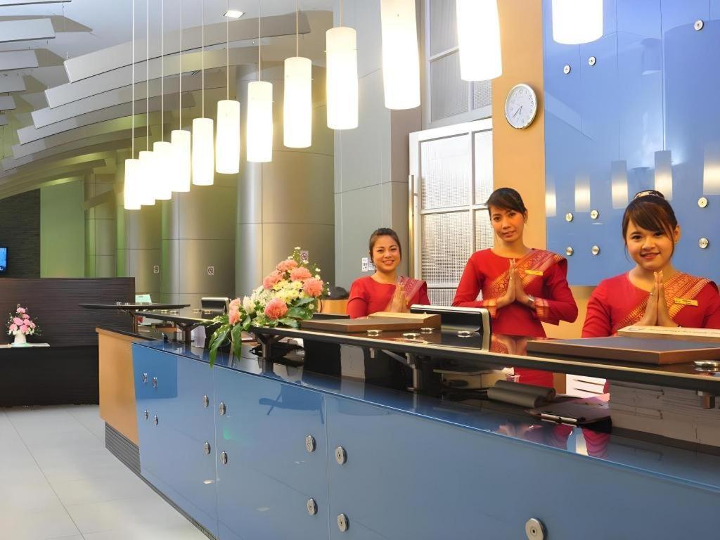 Mayflower Grande Hotel Hat Yai Exterior foto