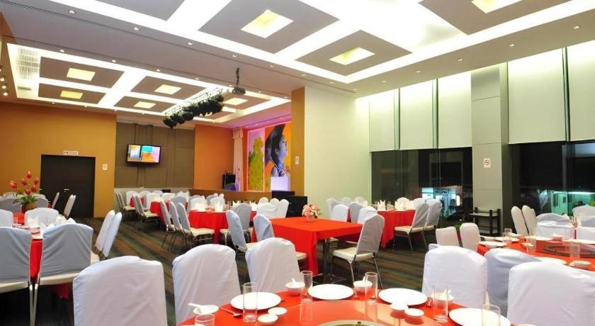 Mayflower Grande Hotel Hat Yai Exterior foto
